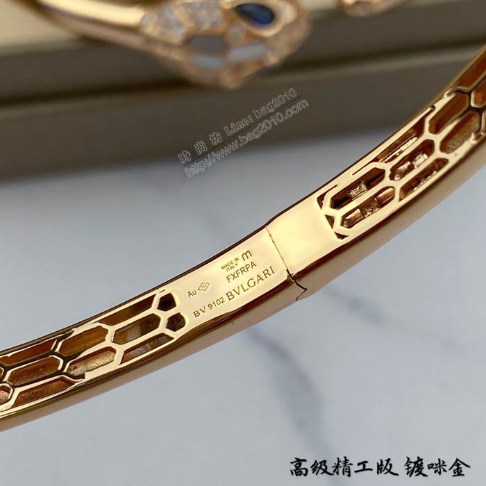 Bvlgari飾品 寶格麗天然孔雀石高級白貝母手鐲 時尚高級精品 寶格麗蛇手鐲  zgbq3128